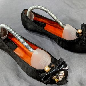 Lanvin black satin Jewel accent ballerina flat shoes size 36